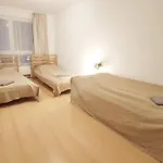3 bedroom house with 2 bathrooms in Dusseldorf - Haus mit 3 Schlafzimmer 2 Badezimmer in Düsseldorf